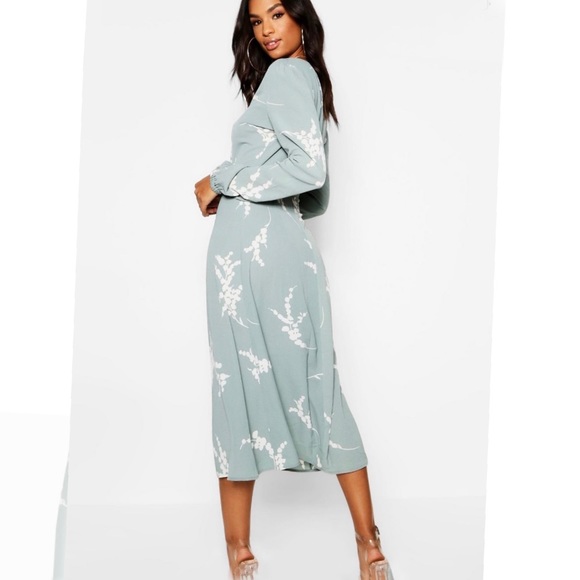 Boohoo Dresses & Skirts - Boohoo Wrap Midi Dress